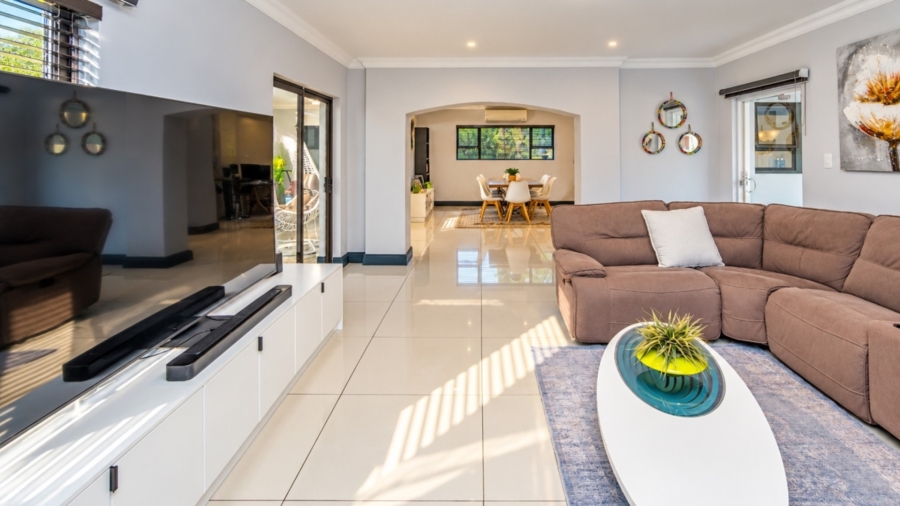 3 Bedroom Property for Sale in WestLake Country Safari Estate North West